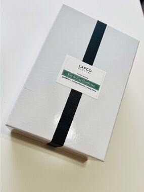 LAFCO 12” Thick Heavy Glossy White Gift Box w Black Ribbon